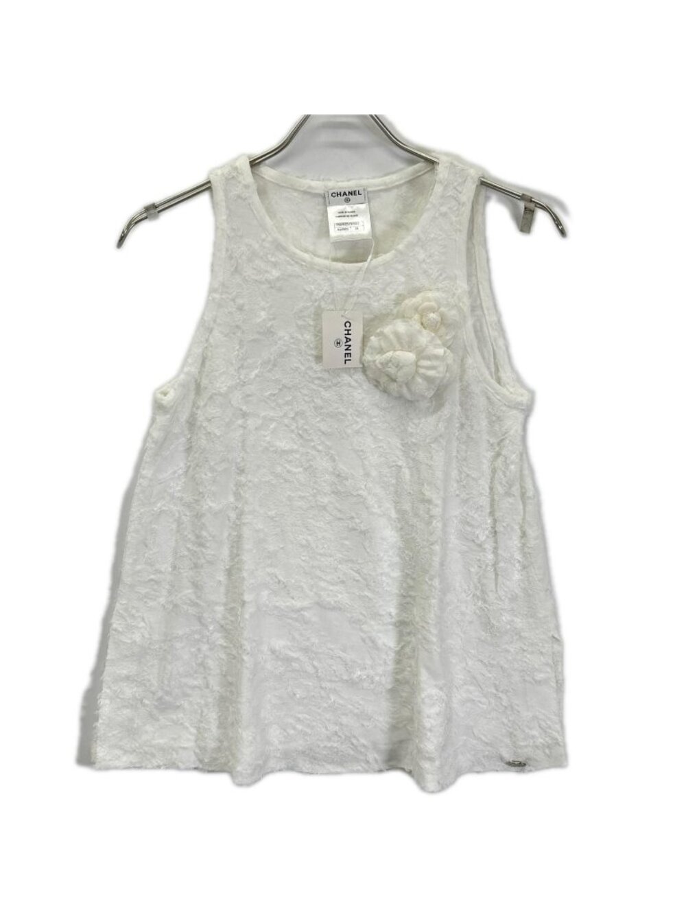 Chanel White Camellia Corsage Sleeveless Knit Sweater 34